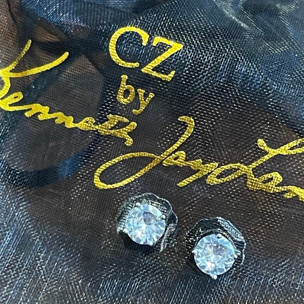 Stud Earrings NWT Clear Solitaire Cubic Zirconia 2CTTW by Kenneth Jay Lane